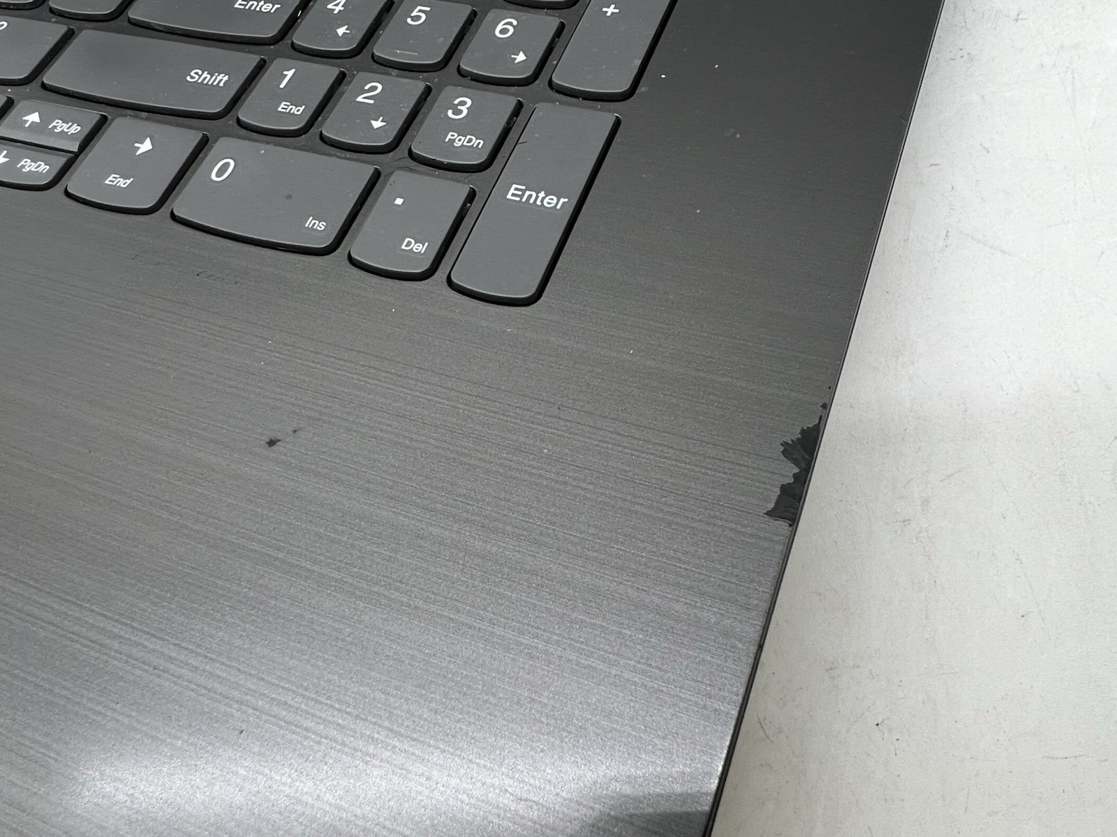 Lenovo IDEAPAD 330-17KB, Core 5 8th, No RAM/HDD/Charger-AS IS