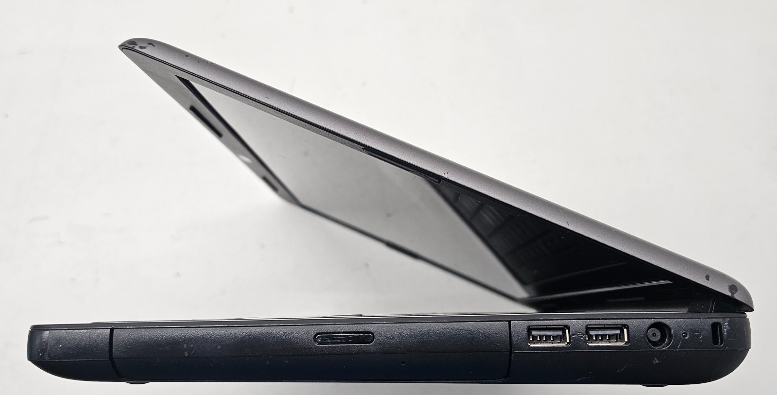 HP 2000-299WM 15.6″ Laptop Intel Celeron Dual Core T3500 3GB Ram NO HD/OS (FL)