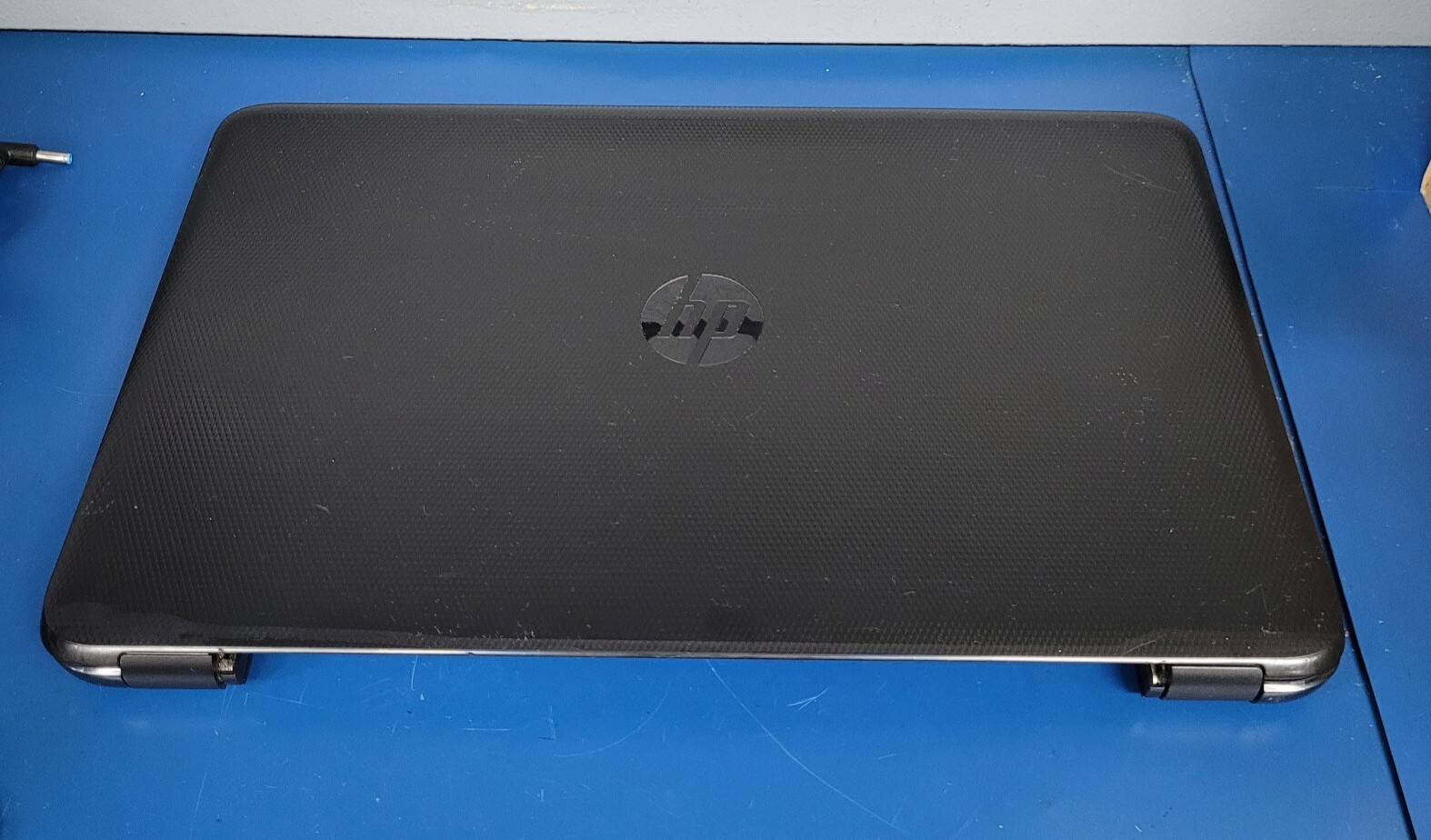 HP Laptop 15-af131dx 15.6″ A6-5200 2.0GHz 4GB RAM Windows 10/11