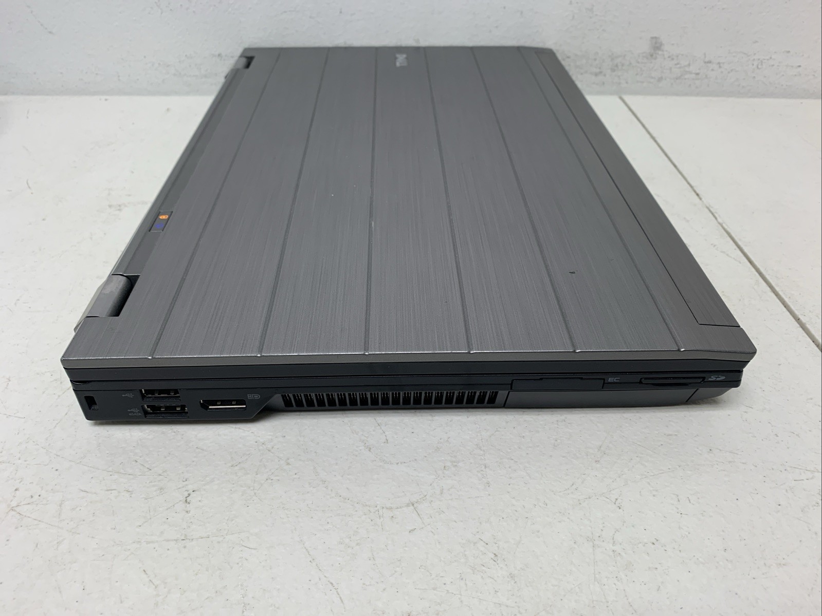DELL PRECISION M4500 i7-Q740, 8GB RAM,256 GB SSD LINUX MINT