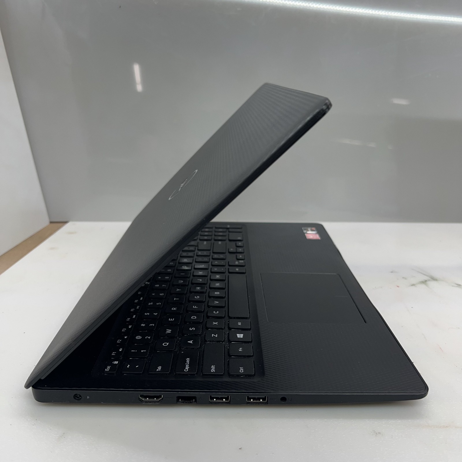 LOT(2)DELL INSPIRON 3585 RYZEN3 2200U@2.5GHz 12GB RAM 256GB NVMe W10H TOUCH WAC