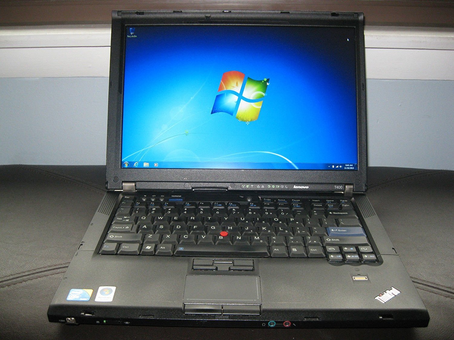 LENOVO IBM T400 THINKPAD very clean
