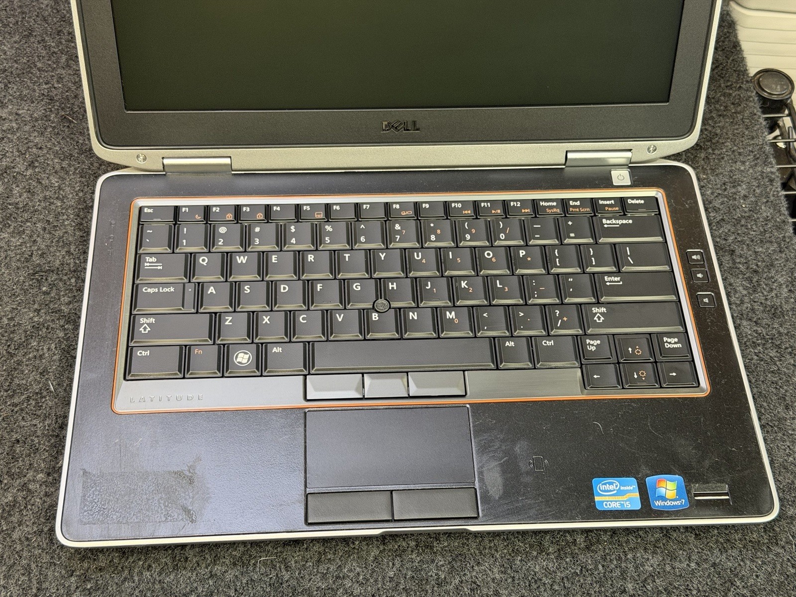Dell Latitude E6320 i5-2520M @2.5GHz 2GB RAM 250GB HDD (No Battery)