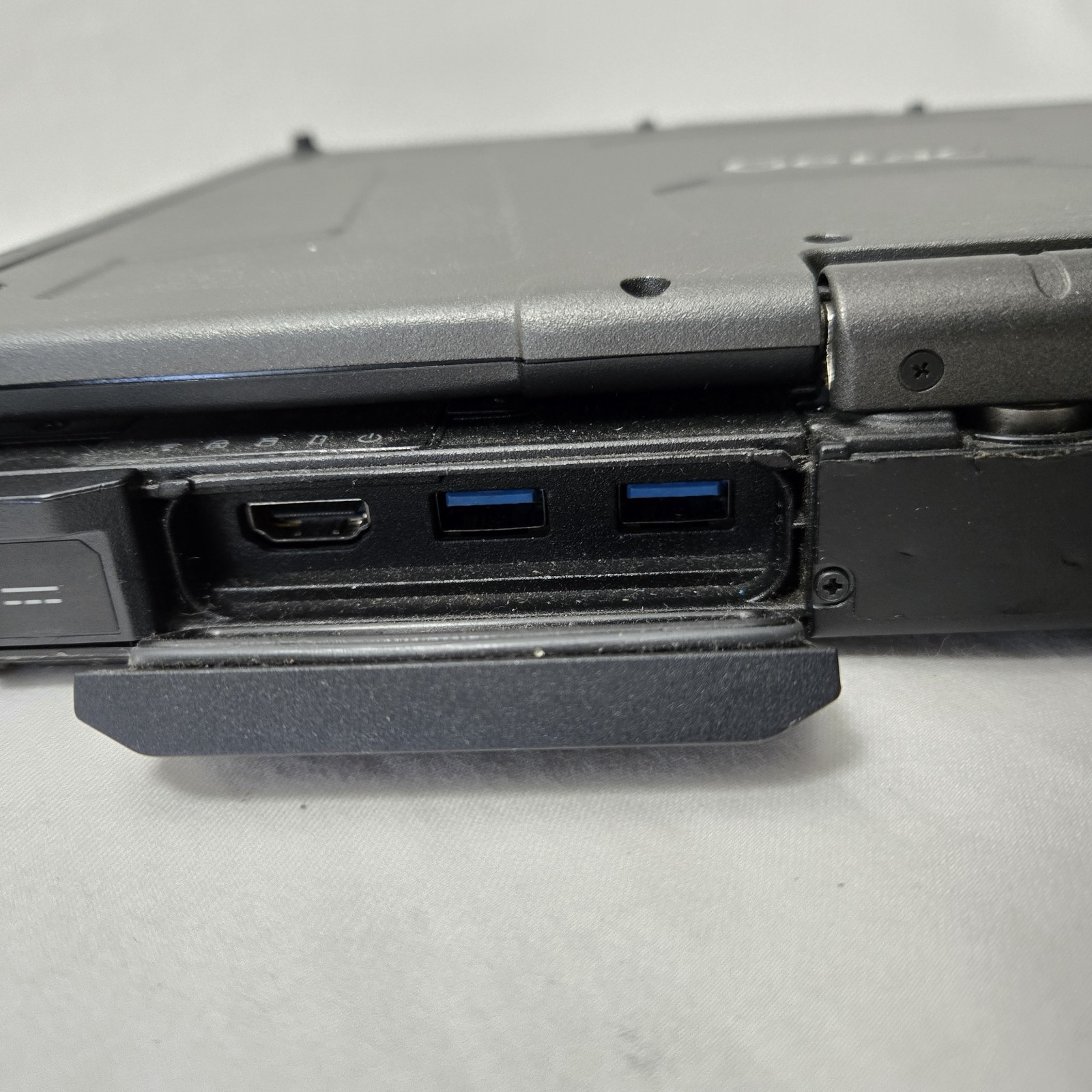 Getac V110 G2 Toughbook Tablet i7-5500U 2.40GHz 8GB Ram NO SSD/OS – Grade B