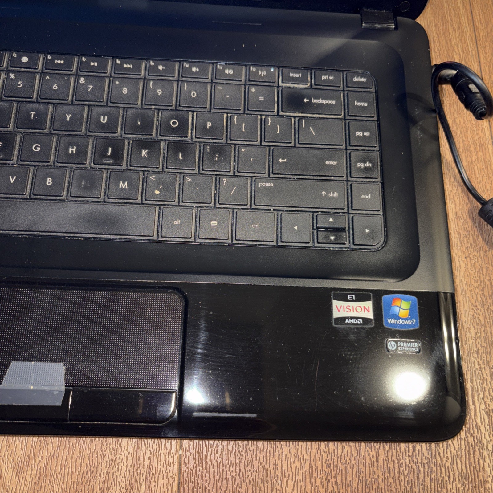 Compaq Presario CQ58-a10nr 15.6″ Notebook – AMD E1-1200 1.4 Ghz, 6 GB, 520 GB