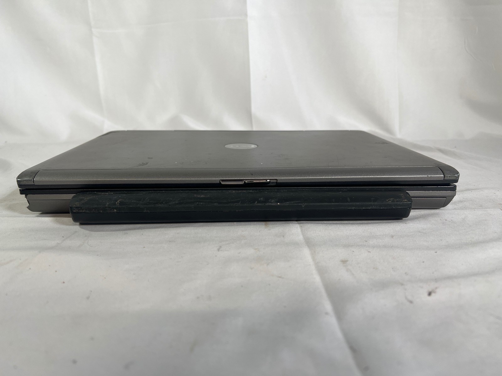 Dell Latitude D630 14″ C2D T9300 2.5GHz 3.5GB 200GB WinXP NVIDIA NVS 135M