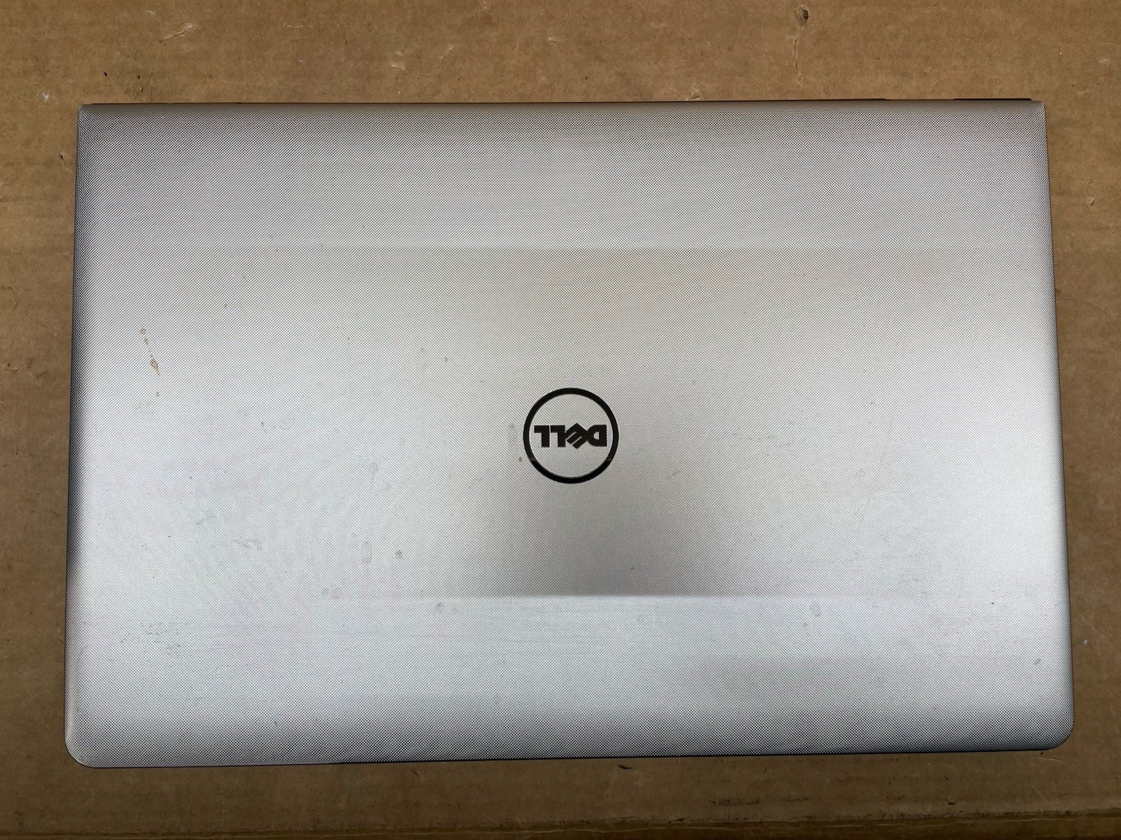 Dell Inspiron 17 5000 Series 17.3” | Intel i5-6200U| 4gb Ram | NO HDD/OS *READ*