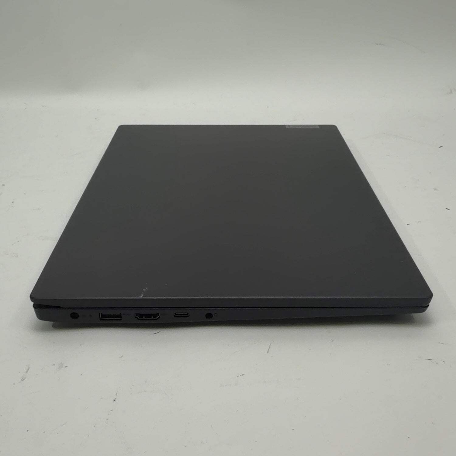 Lenovo v15 G3 15.6″ i3-1215U 1.2GHz 36gb 1TB SSD