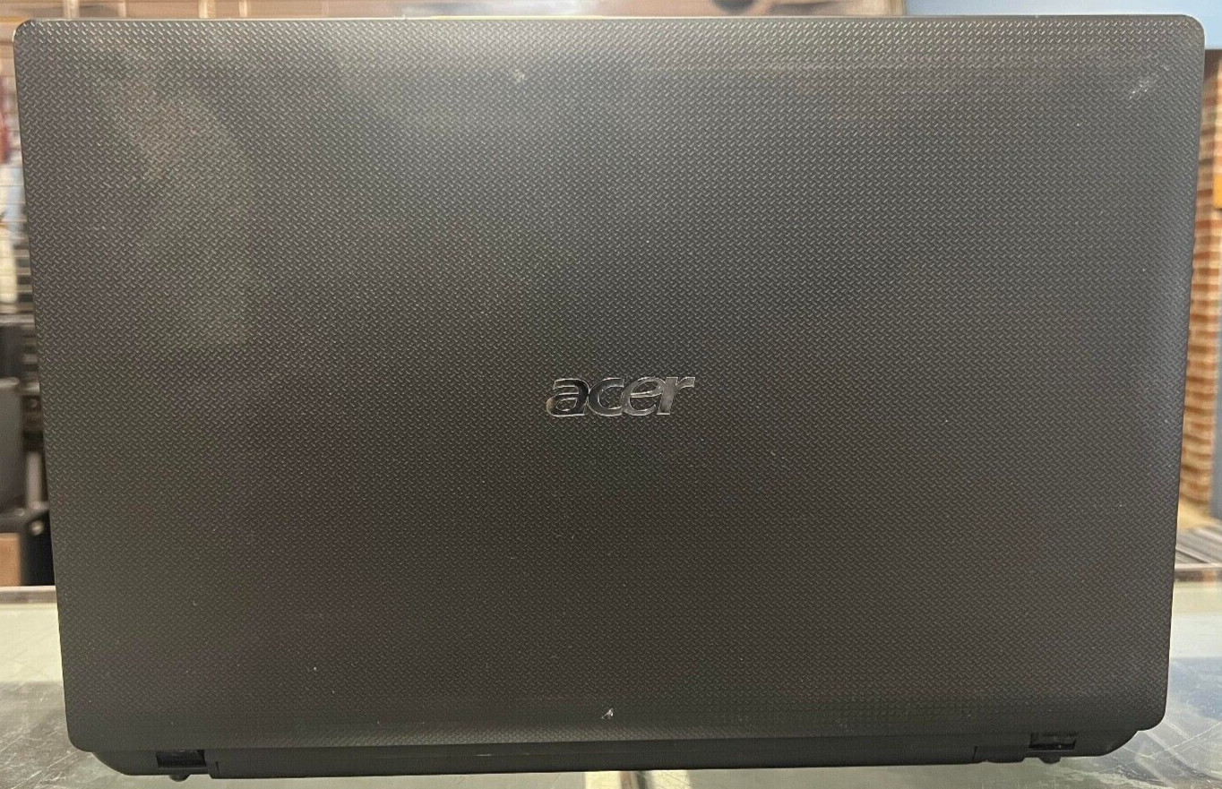 Lot of (3) Acer Laptops *FOR PARTS OR REPAIR* (A)