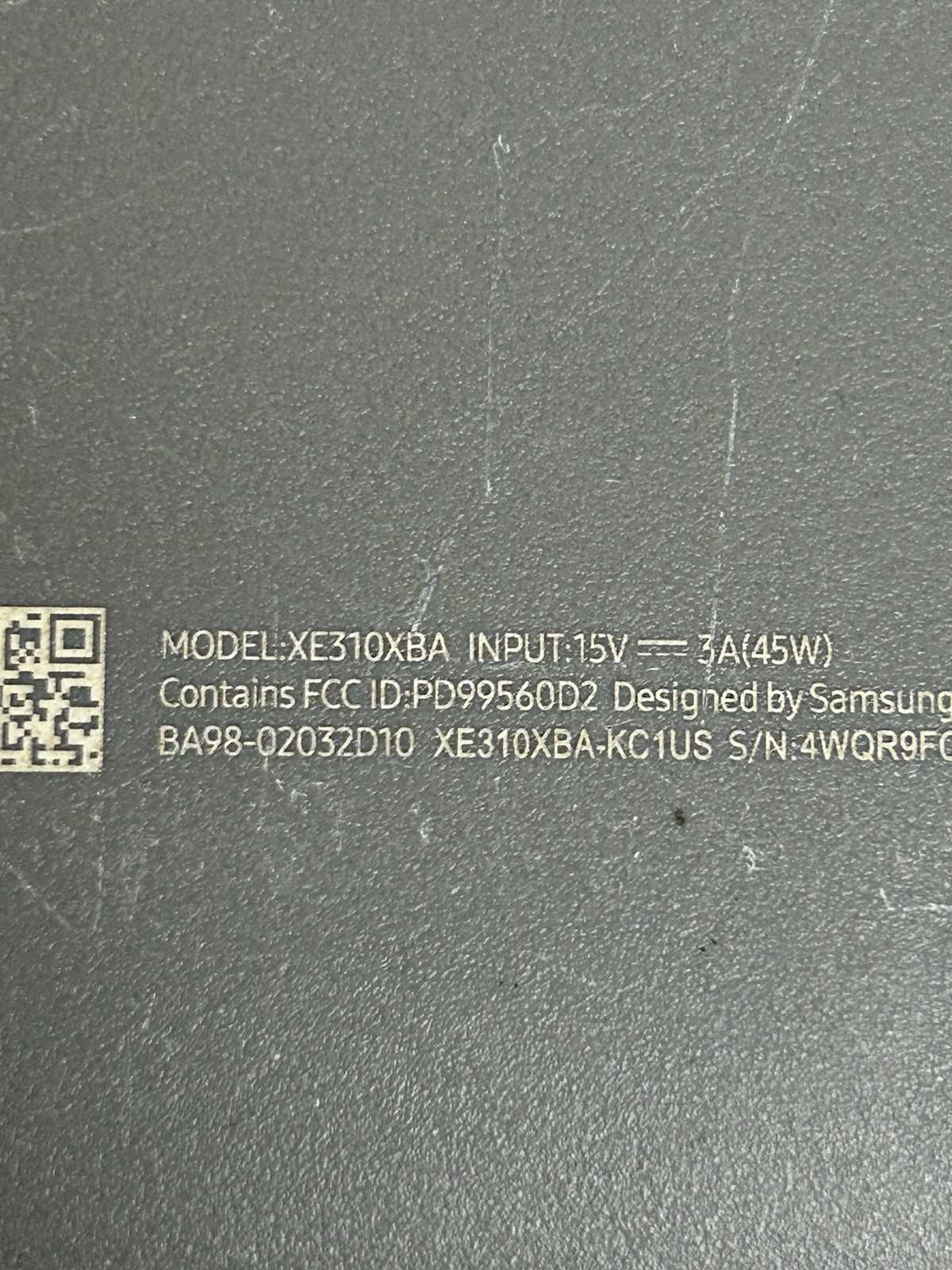 SAMSUNG XE310XBA Chromebook 4 11.6″ , NO Power Cable(Poor Surface)