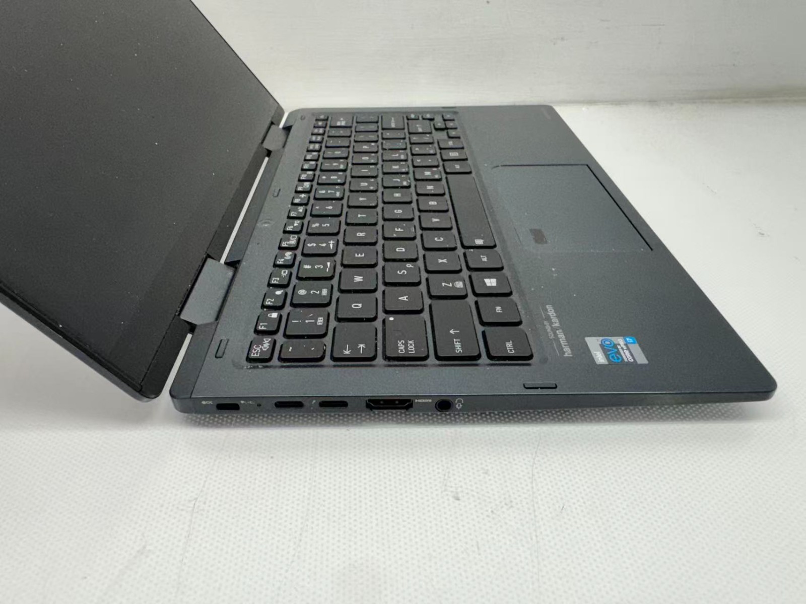 Dynabook Portege X30W-J 13″ Laptop i7-1185G7@3.0GHz 16GB 256GB Win11 W/AC *READ*