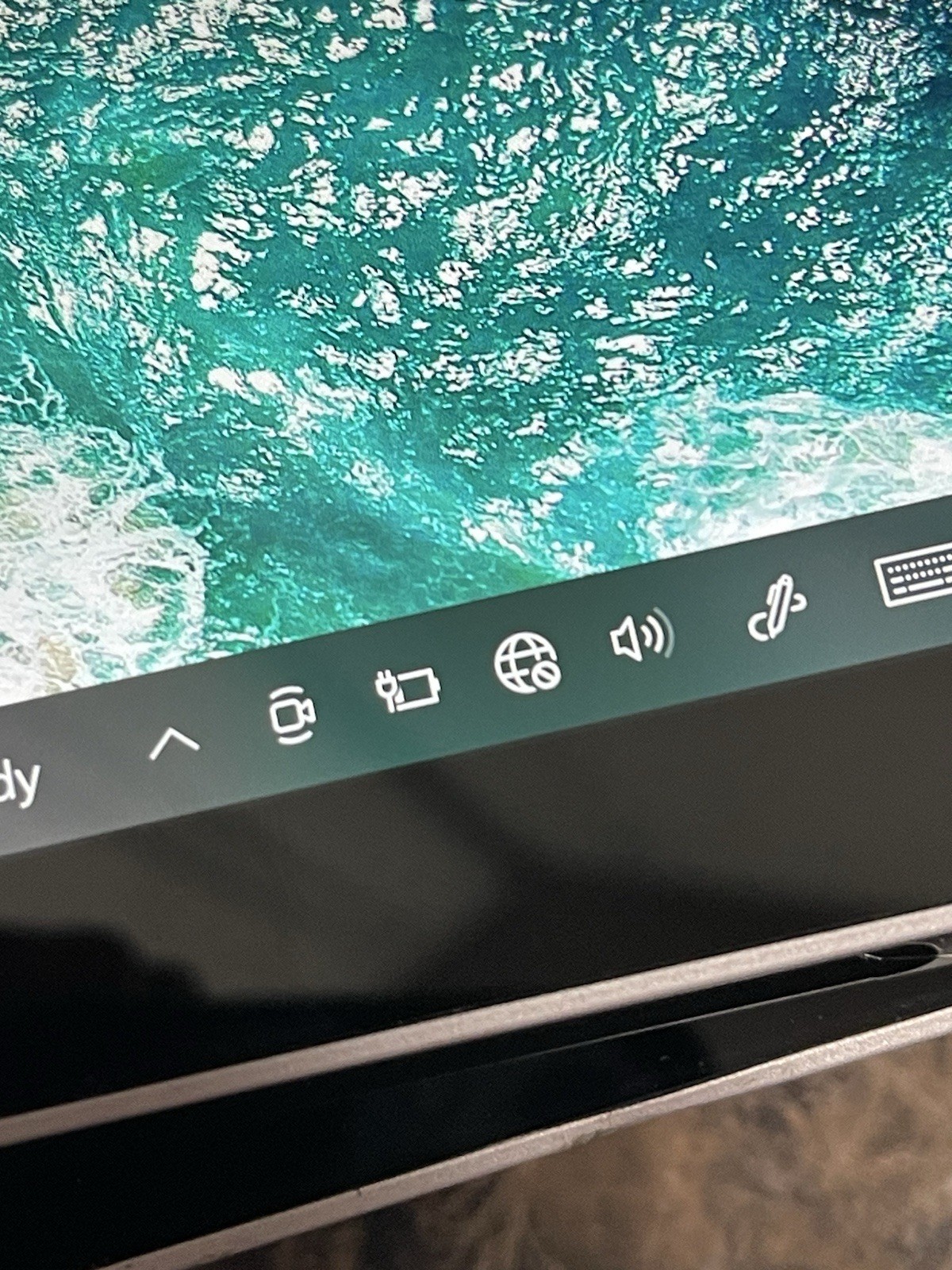 Cracked- Still Works! Microsoft Surface Pro 6 1796 i5-8250U 8GB 128GB (2)