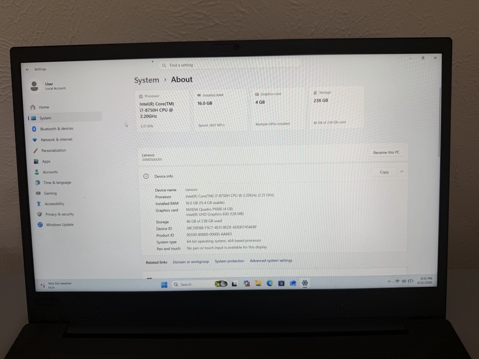 Lenovo ThinkPad P1 Gen1 15.6″ Intel i7-8750H 2.2GHz No Ram/HDD w/ Power Supply