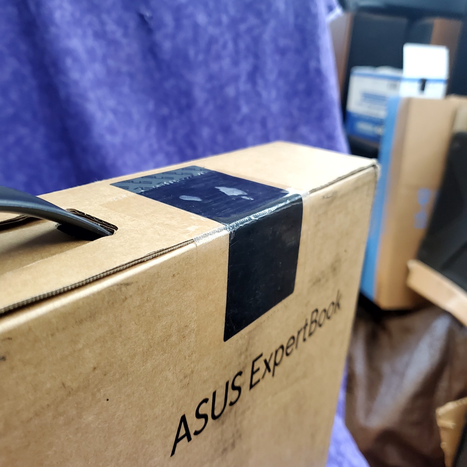 💥BRAND NEW💥ASUS EXPERTBOOK B1402CG 14″ INTEL N100 4GB RAM 128GB SSD WIN 11 PRO