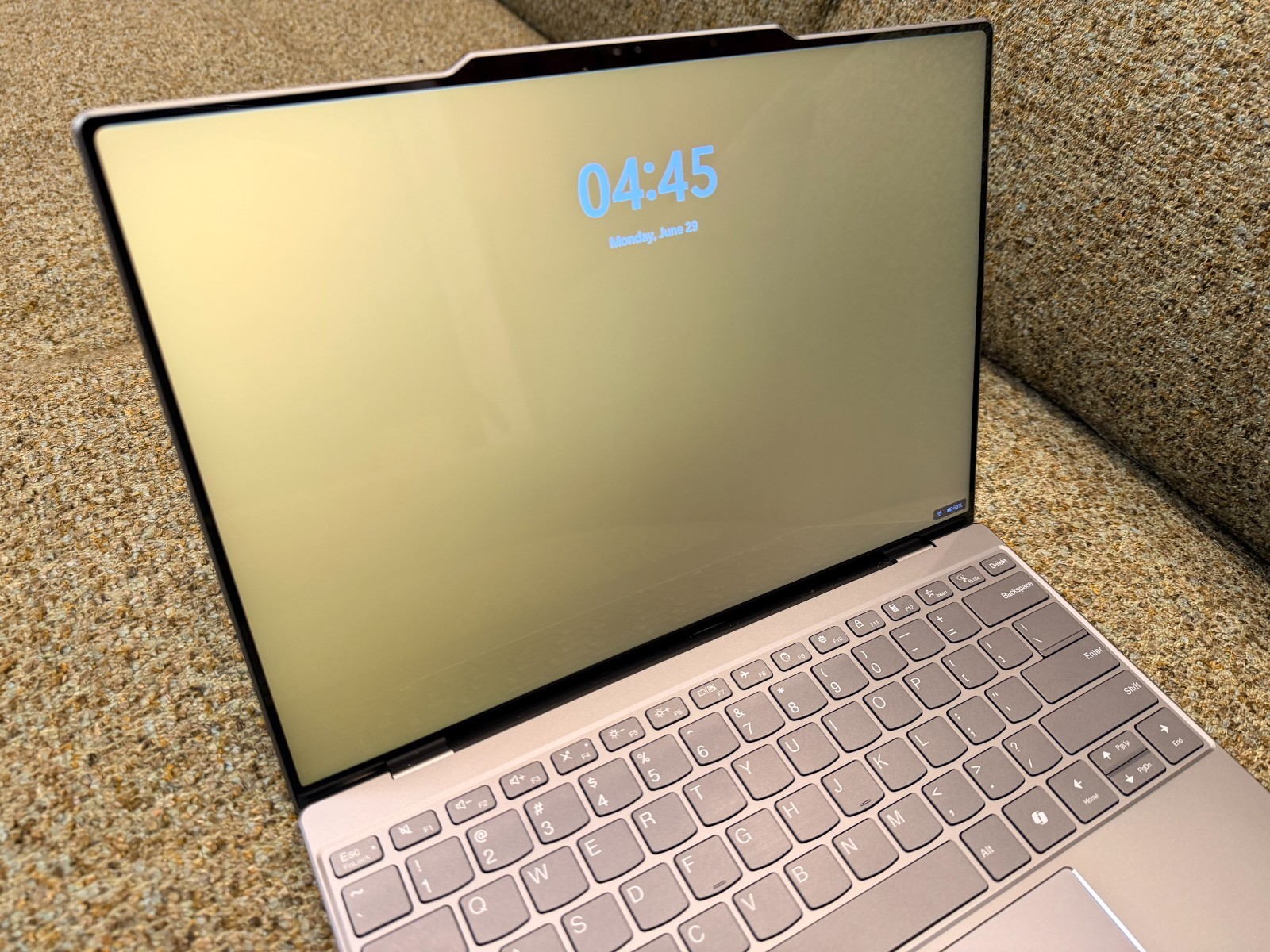 ThinkBook 13x G4 – Intel(R) Core(TM) Ultra 9 185H 32GB 1TB