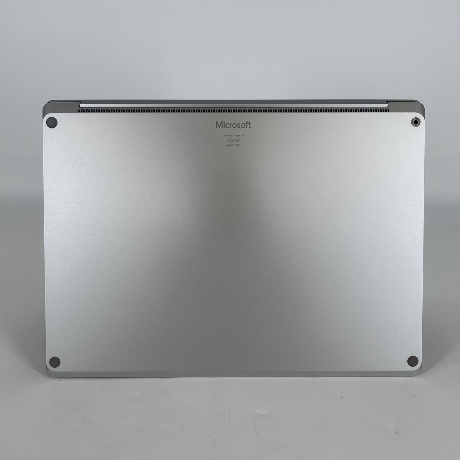 Microsoft Surface Laptop 4 13.5 NON-TOUCH 2K i5-1135G7 2.40GHz 8GB 512GB SSD