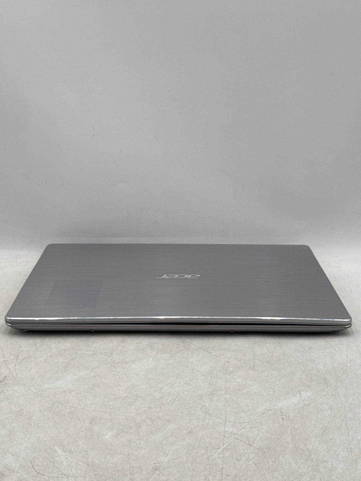 Acer Swift SF314-54 14″ Laptop – Intel Core i3 8th Gen – No Power