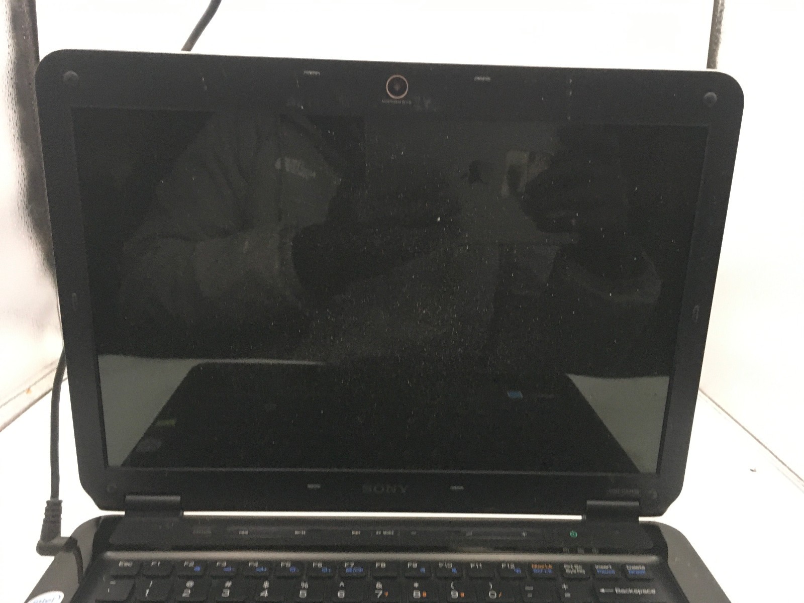 SONY VAIO PCG 3C2L – FOR PARTS/REPAIR – INTEL CENTRINO T5800 – 4GB RAM -READ- BB