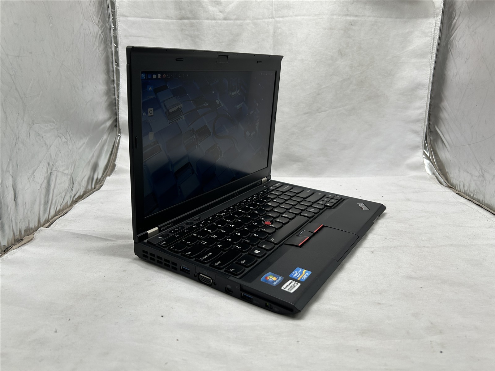Lenovo ThinkPad x230 12.5″ Laptop Intel i7-3520M 8GB RAM 256GB SSD Kali