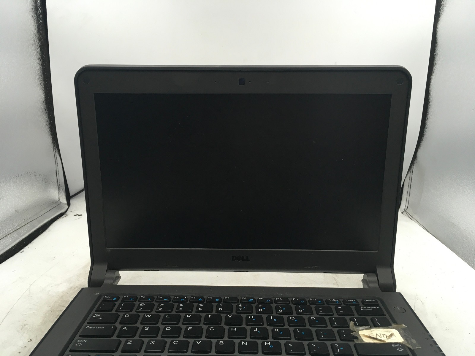 DELL LATITUDE 3340 – FOR PARTS – INTEL CORE I3 – 4GB RAM – 14″ – READ DESC – BB!