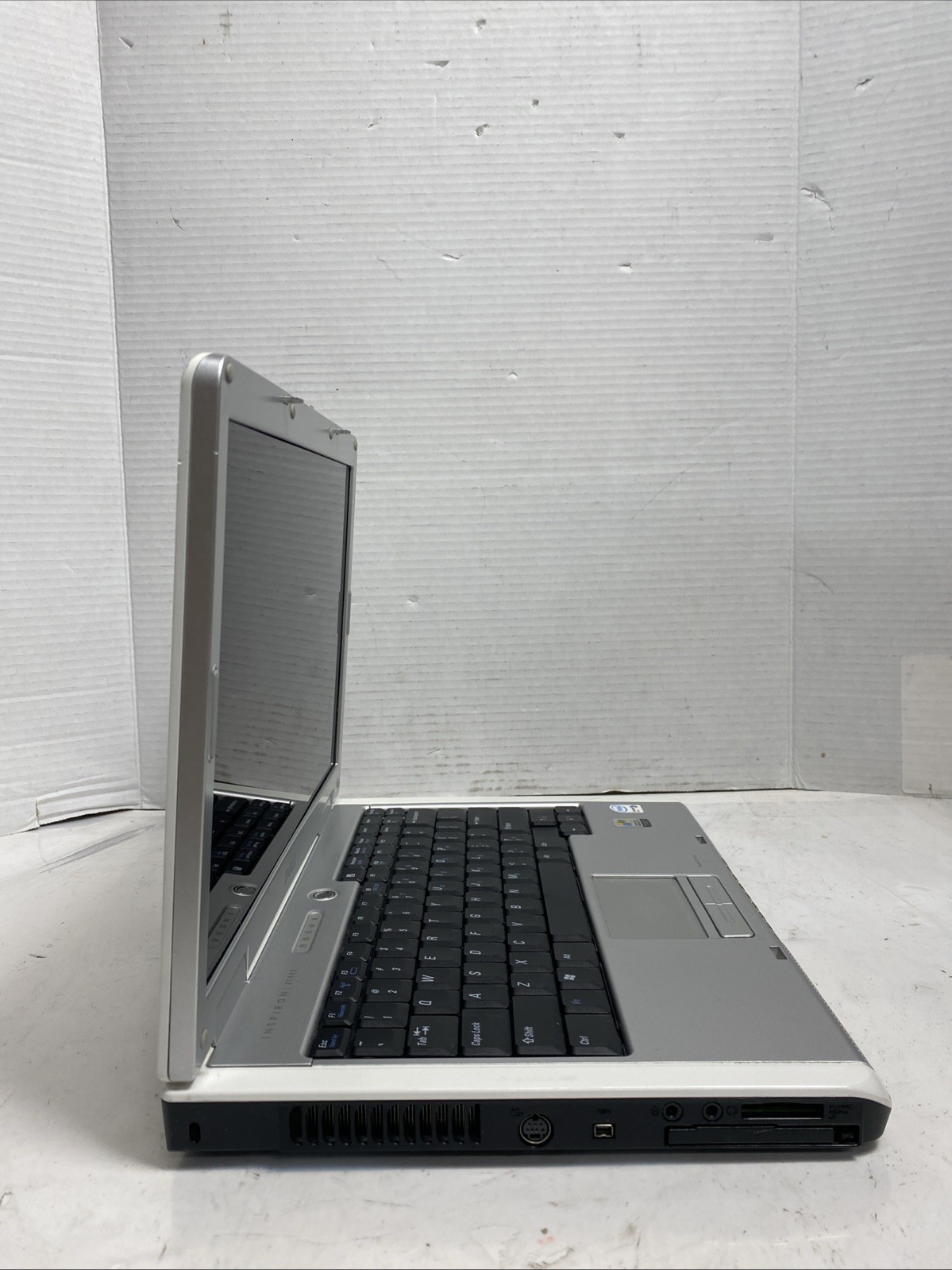 Dell Inspiron E1405 Intel Core Duo No HDD/OS