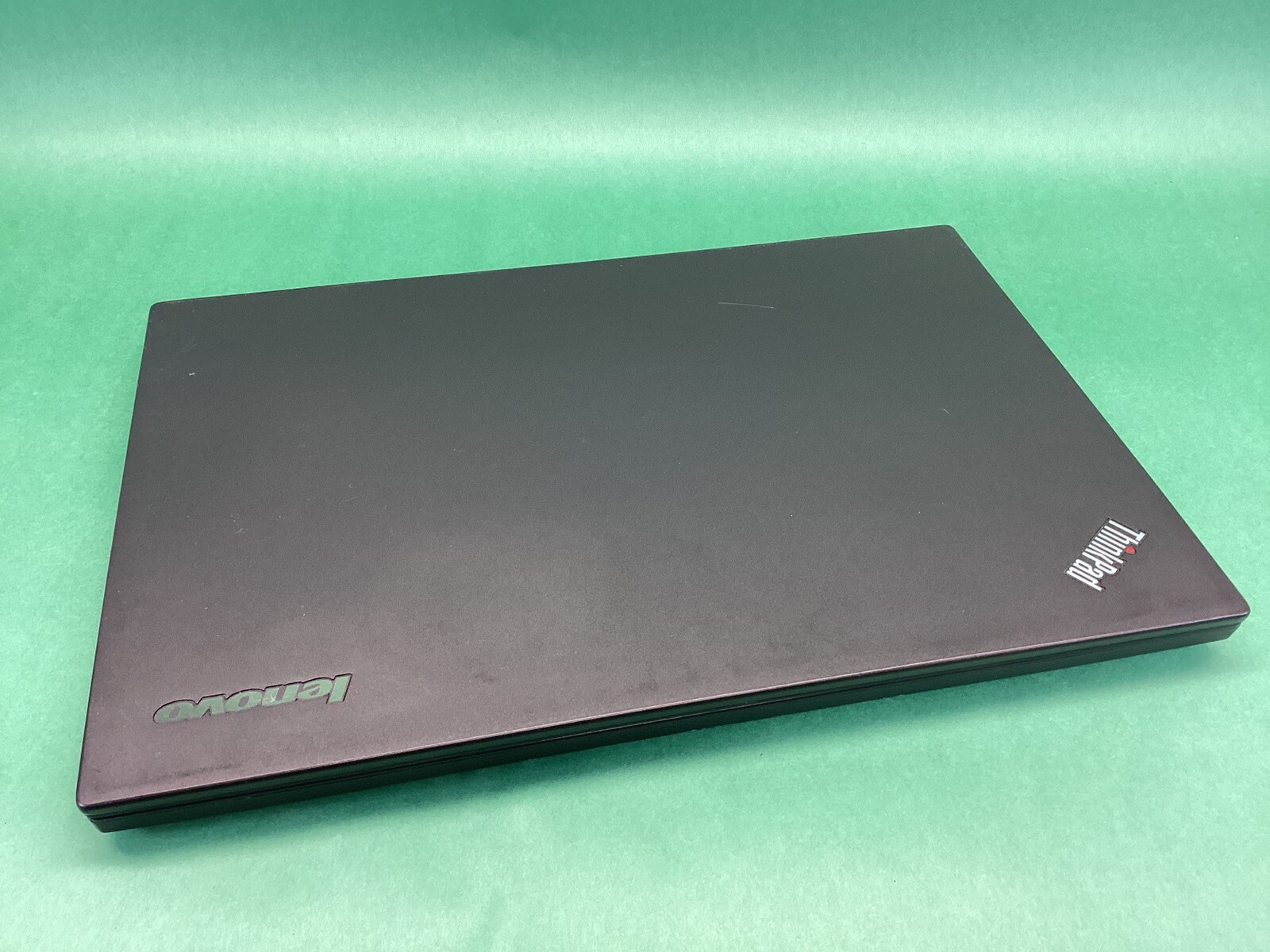Lenovo ThinkPad T440s Laptop POWERS ON – UNTESTED
