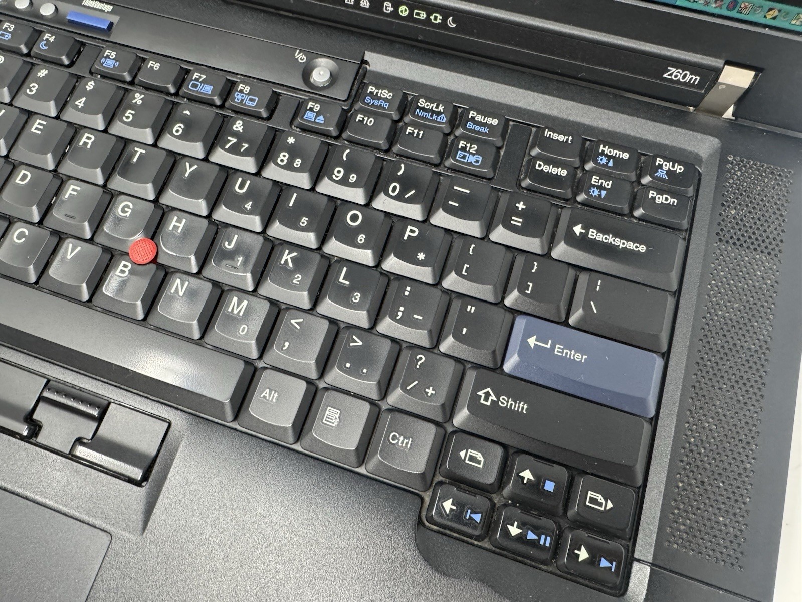 IBM ThinkPad Z60M Pentium M 2.0GHz 2GB RAM 80GB HDD XP Pro Radeon X600
