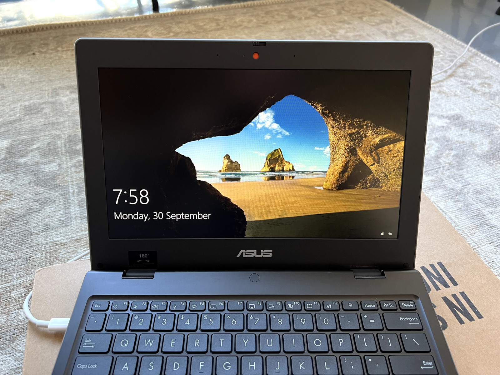 ASUS BR1100CK – DOESN’T WORK ON BATTERY