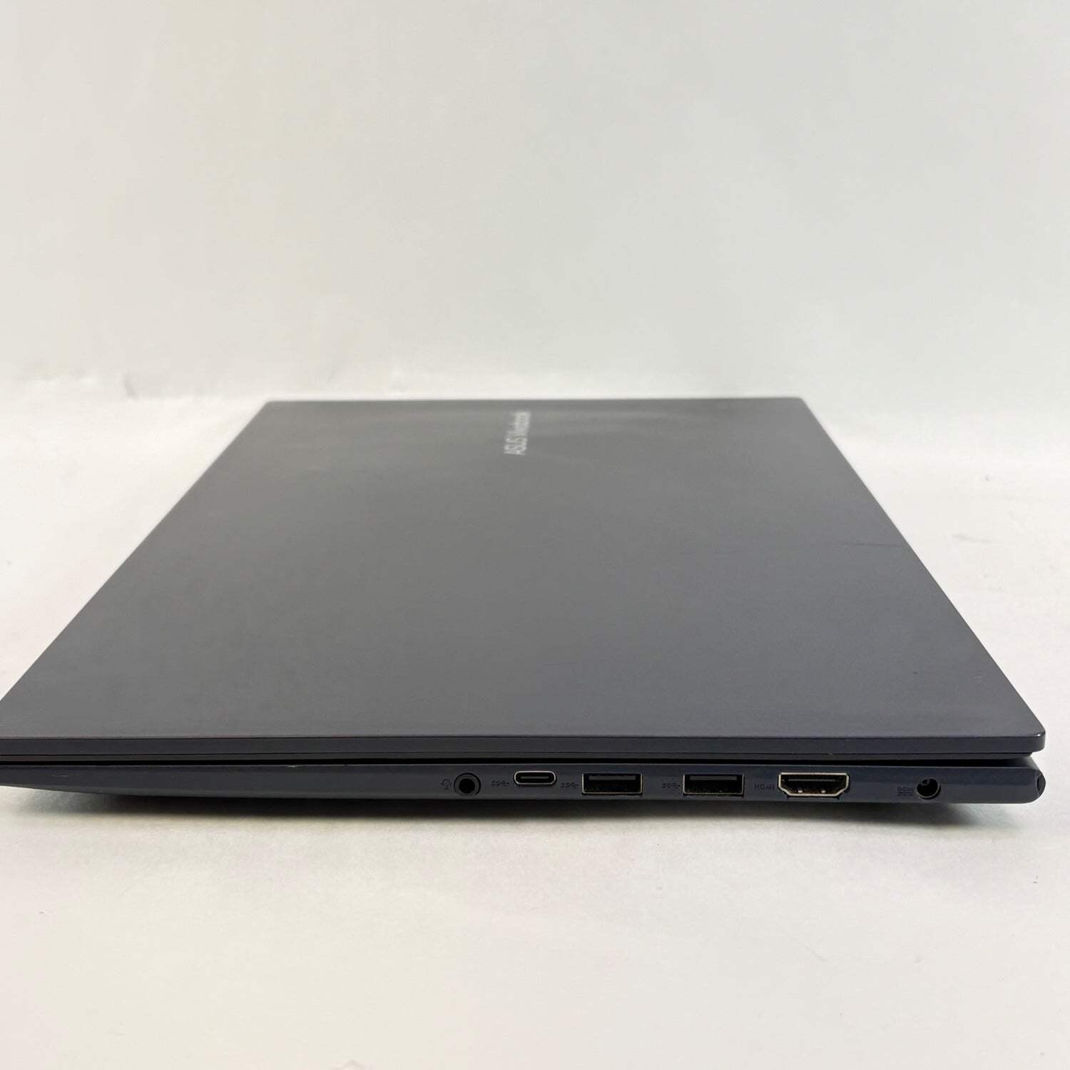 Asus Vivobook 15 F1502Z 15.6″ i3-1220P 1.5GHz 8GB RAM 256GB SSD