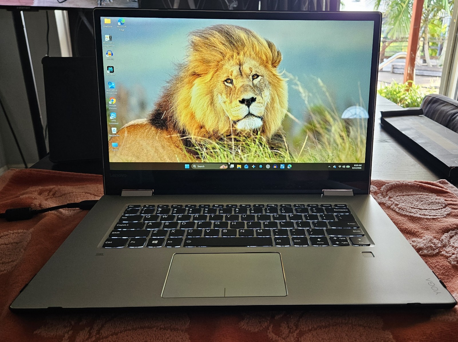 LENOVO YOGA 720 15IKB SIGNATURE EDITION