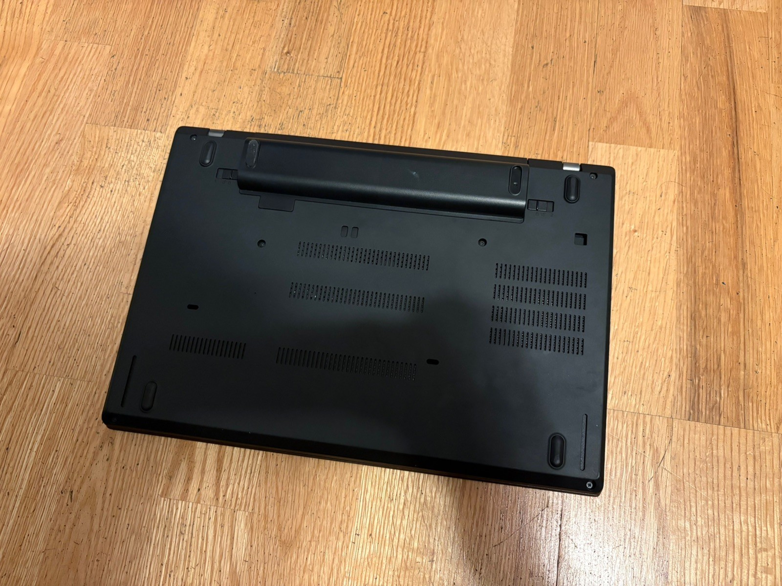 Lenovo ThinkPad A485 256GB SSD AMD RYZEN 5 2500u PRO 16GB DDDR4