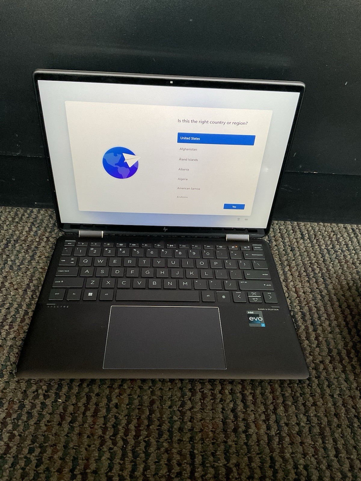 HP Spectre X360 2-in-1 14-EF0XXX 13.5″ Touch i7-1255U 16GB RAM 512GB SSD