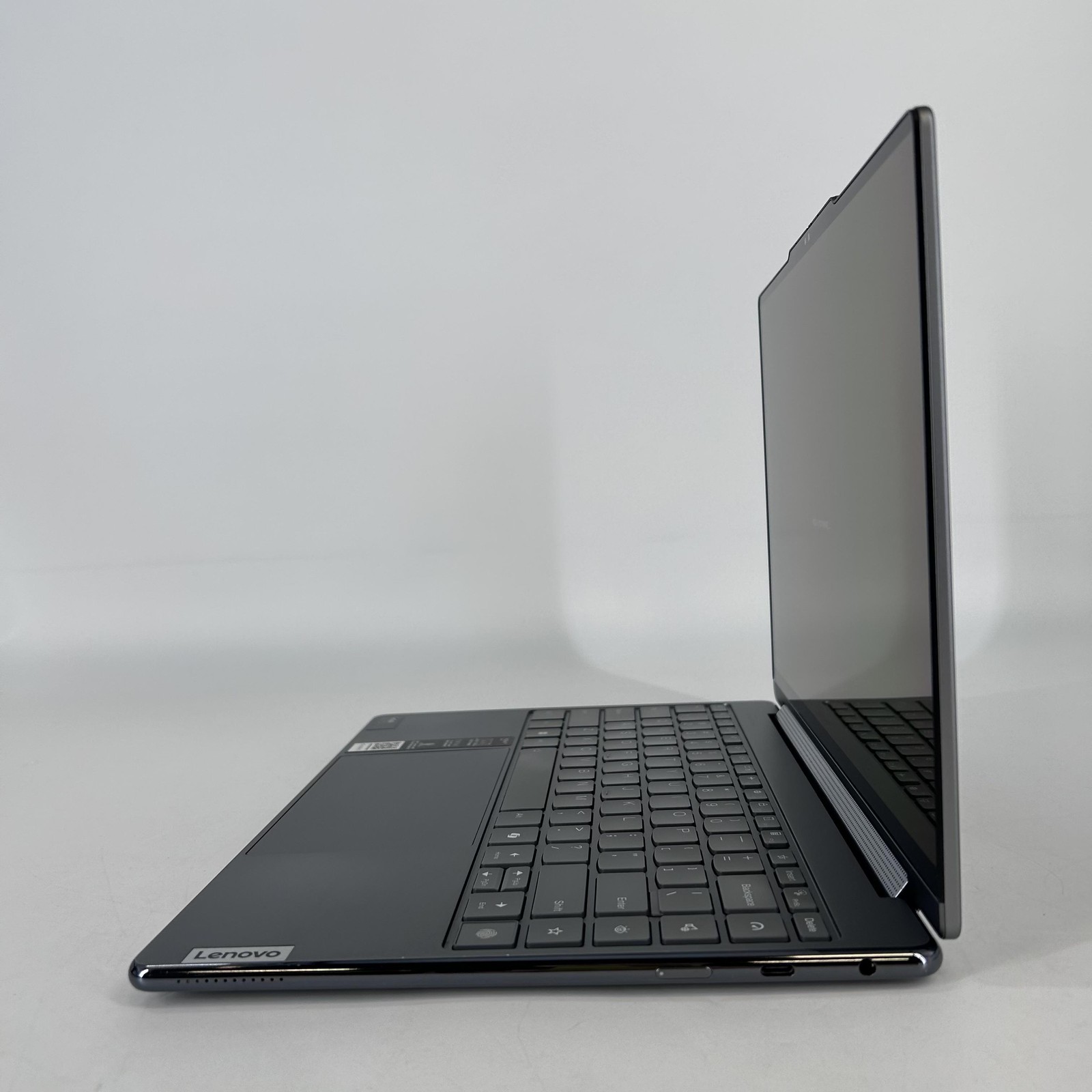 Lenovo Yoga 9i 14 Gray QHD+ TOUCH 1.4 GHz Ultra 7 155H 32GB 512GB SSD Good