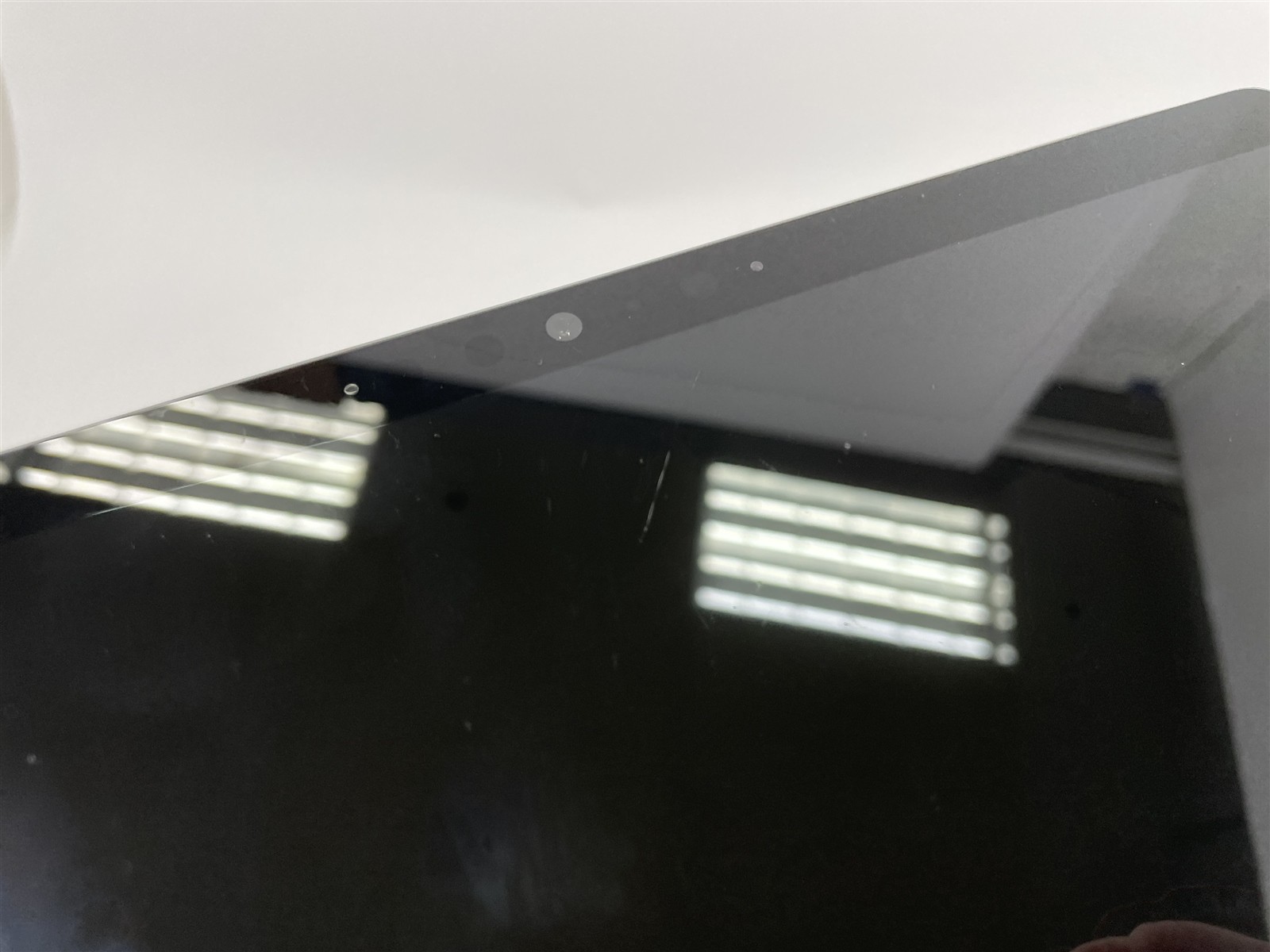 Microsoft Surface Go 4 2067 Tablet N200 128GB SSD 8GB RAM – NO OS – Case DMG