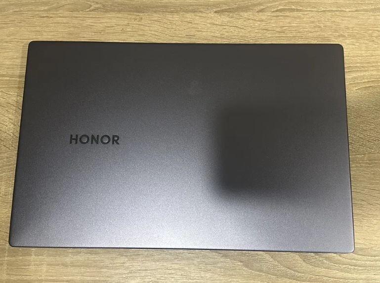 Honor MagicBook X 15 16GB RAM 512GB SSD Space Gray Notebook