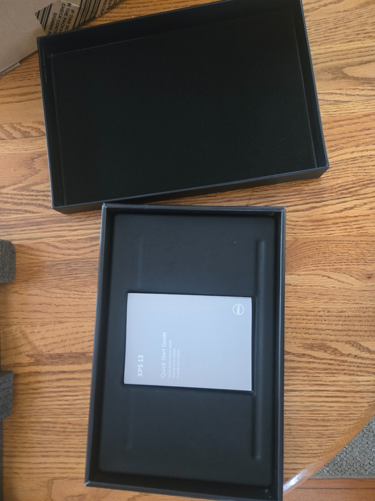 Dell XPS 13 9350 signature edition, 13.5″ full HD display with webcam, silver