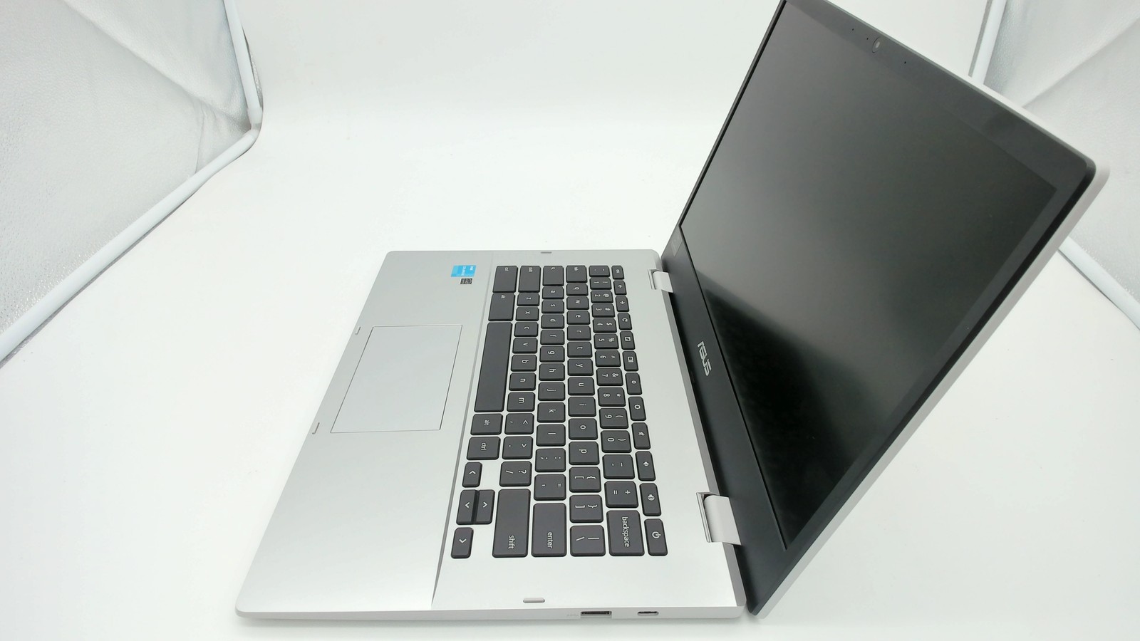 Asus Chromebook CX1 14″ Intel Celeron N4500 4GB 64GB CX1400CKA-DB44 PC1701557