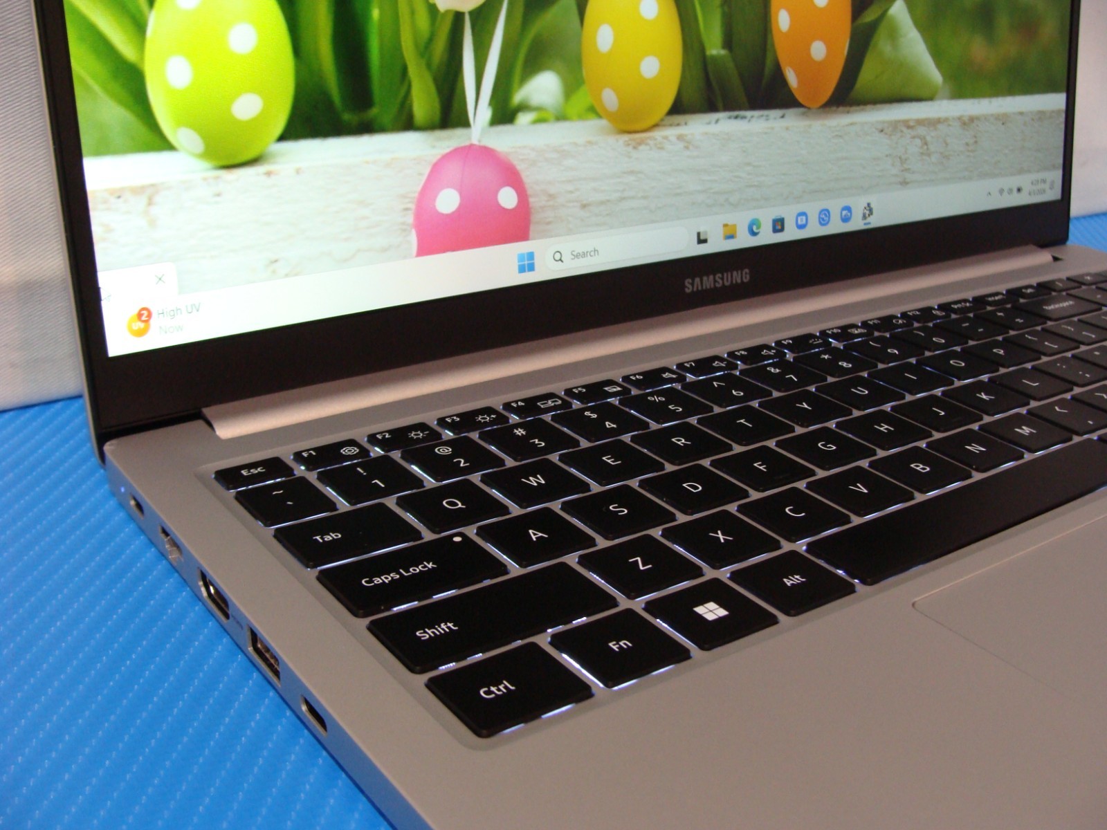 SAMSUNG GALAXY BOOK 4 15.6″FHD Intel 7 150U 1.8Ghz 16GB 512GB W11H 100 cycles