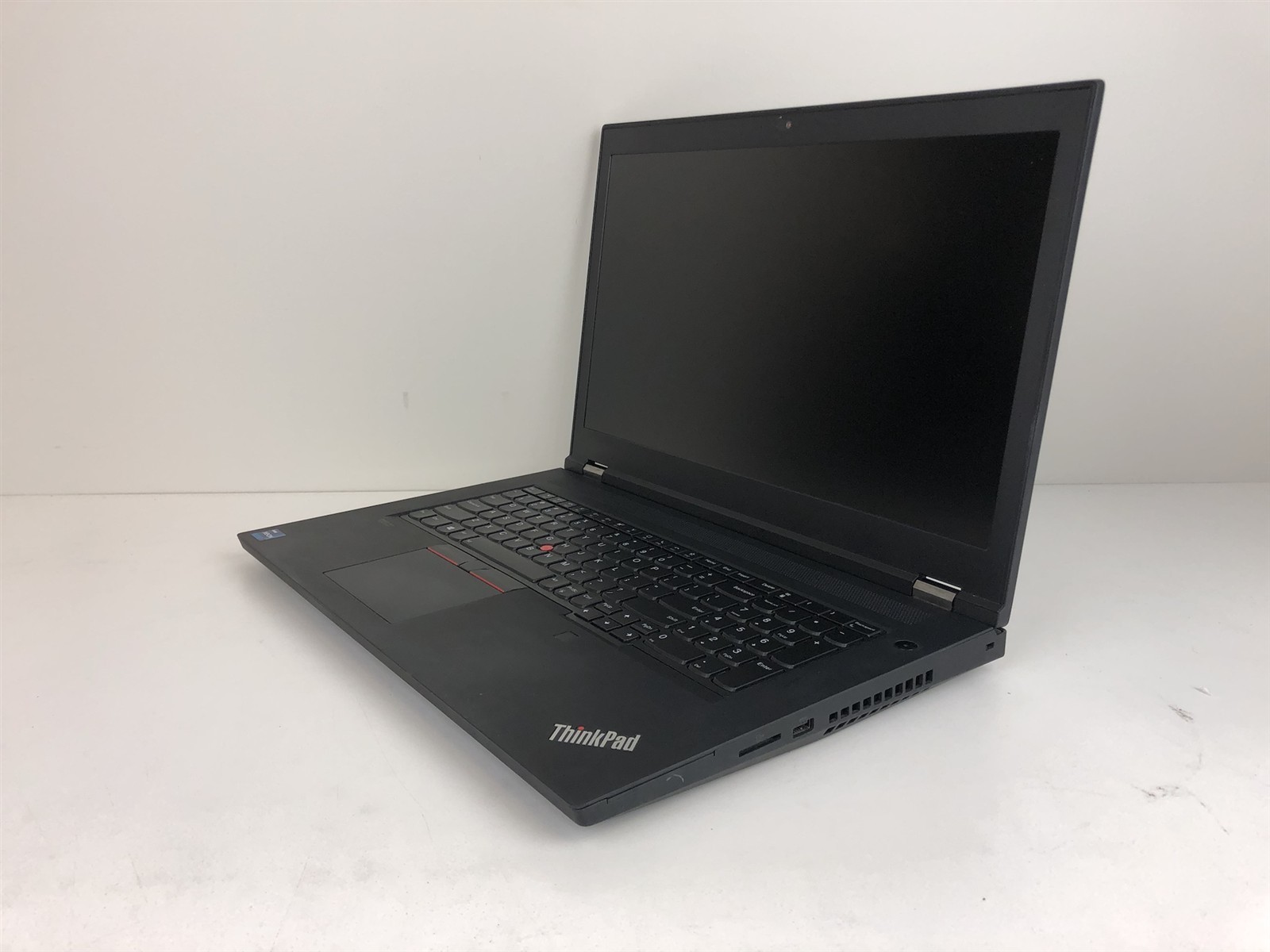 Lenovo ThinkPad P17 Gen 2: W-11855M 3.2GHz – 16GB – 256GB – RTX A5000 Mobile