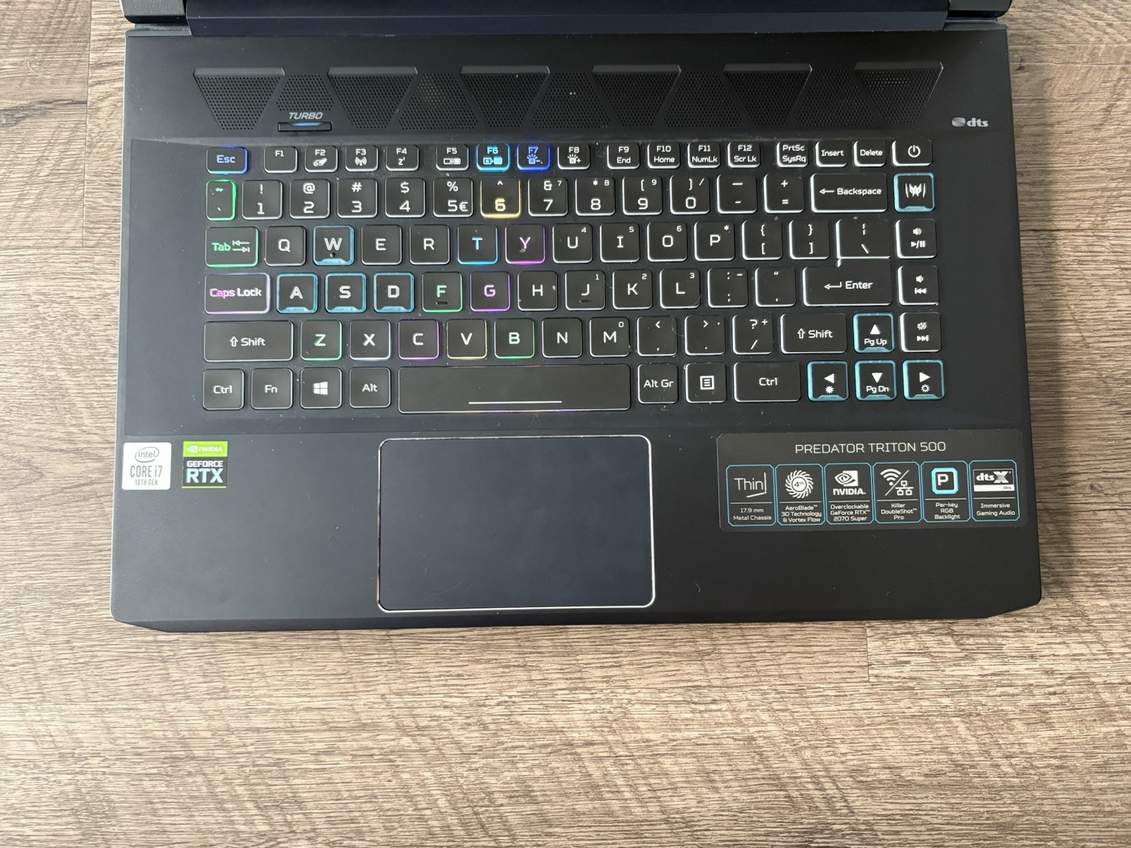 Acer Predator Triton 500 PT515-52-73L3 15.6″ (512GB SSD, Intel Core i7 10th…