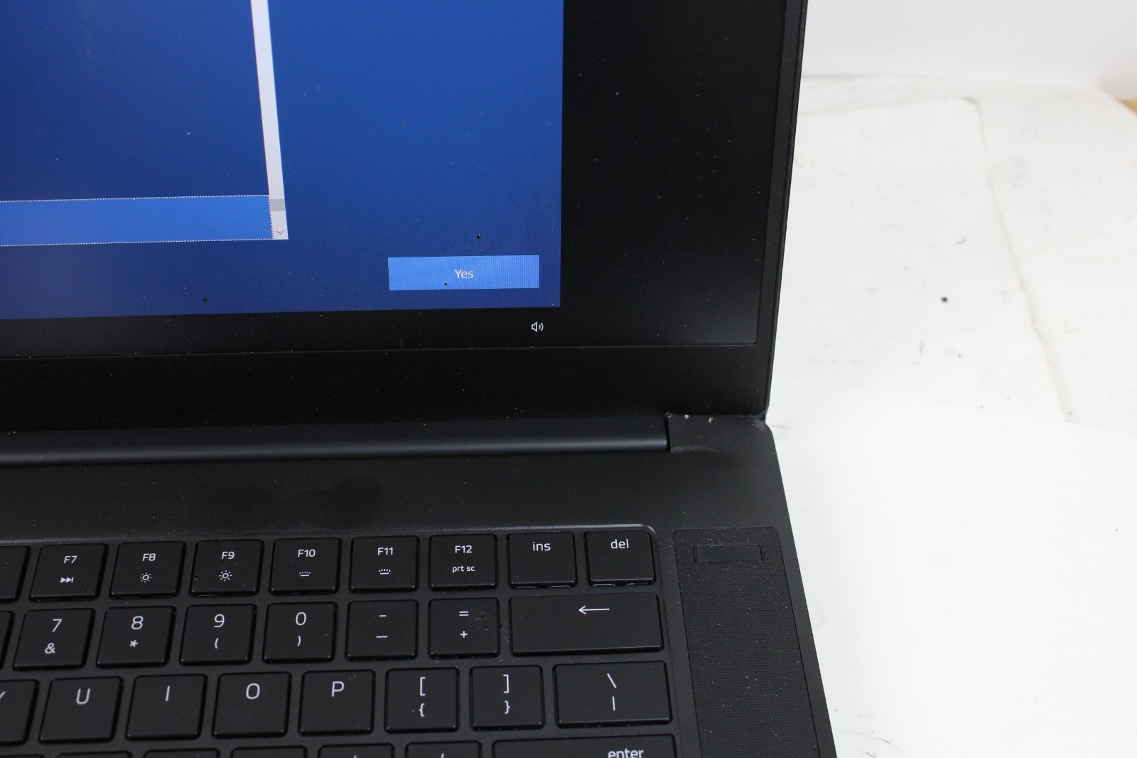 AS IS CASE DAMAGE Razer Blade 15 i7-10750H 32GB RAM 1TB SSD w/ OS