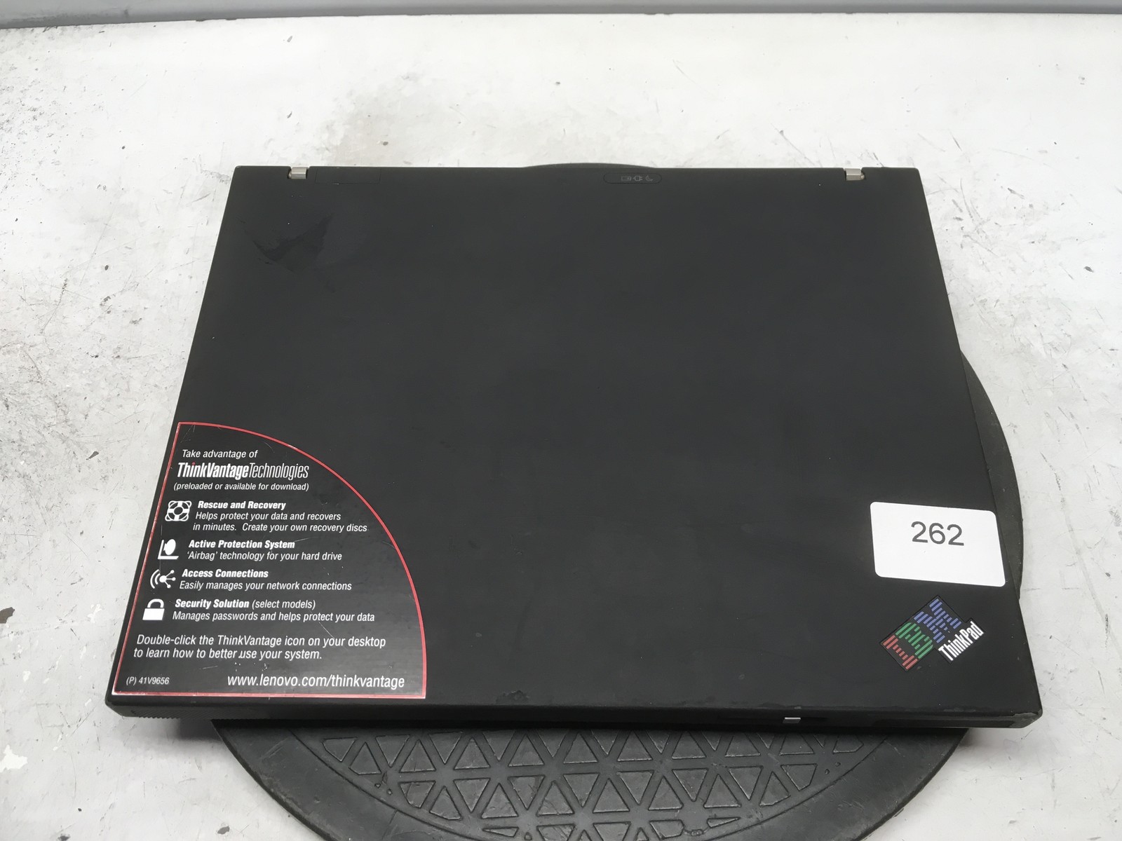 IBM ThinkPad X60 Intel T2300 1.66GHz 512 MB NO HDD NO BATT