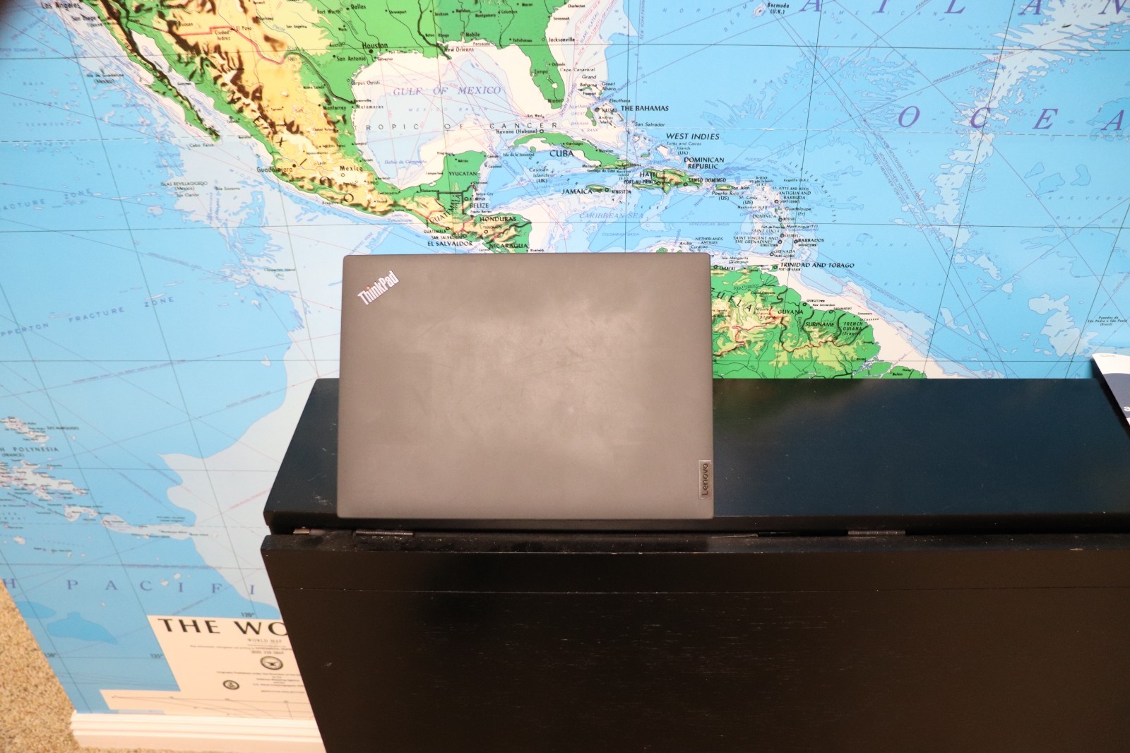 Lenovo ThinkPad T14 Gen 3 FHD+ 2.1 GHz i7-1260P 16GB 512GB SSD None T