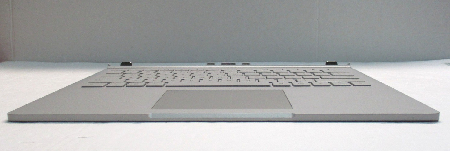 Microsoft Surface Book 1/ 13.5″ 1705 NVidia GPU Keyboard Base Only/Battery 86 %