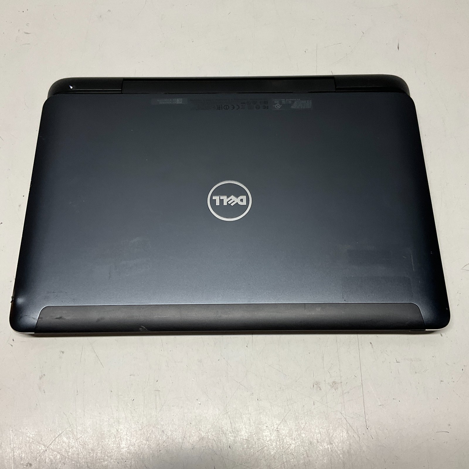 Dell Latitude 7350 TOUCH Core m-5Y71 @ 1.20GHz 8GB RAM 128GB SSD Windows 10 Pro