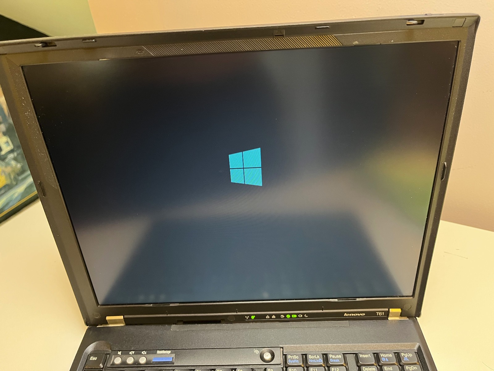 Vintage IBM Lenovo ThinkPad T61 14.1″ 4:3 SXGA+ Intel Core 2 Duo Retro Laptop