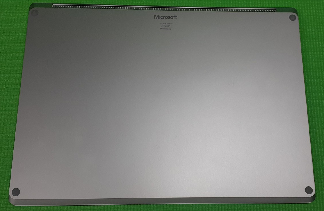 Microsoft Surface Laptop 5 Intel Core i7-1265U 2.70GHz 15″ 8GB 240GB SSD W11P