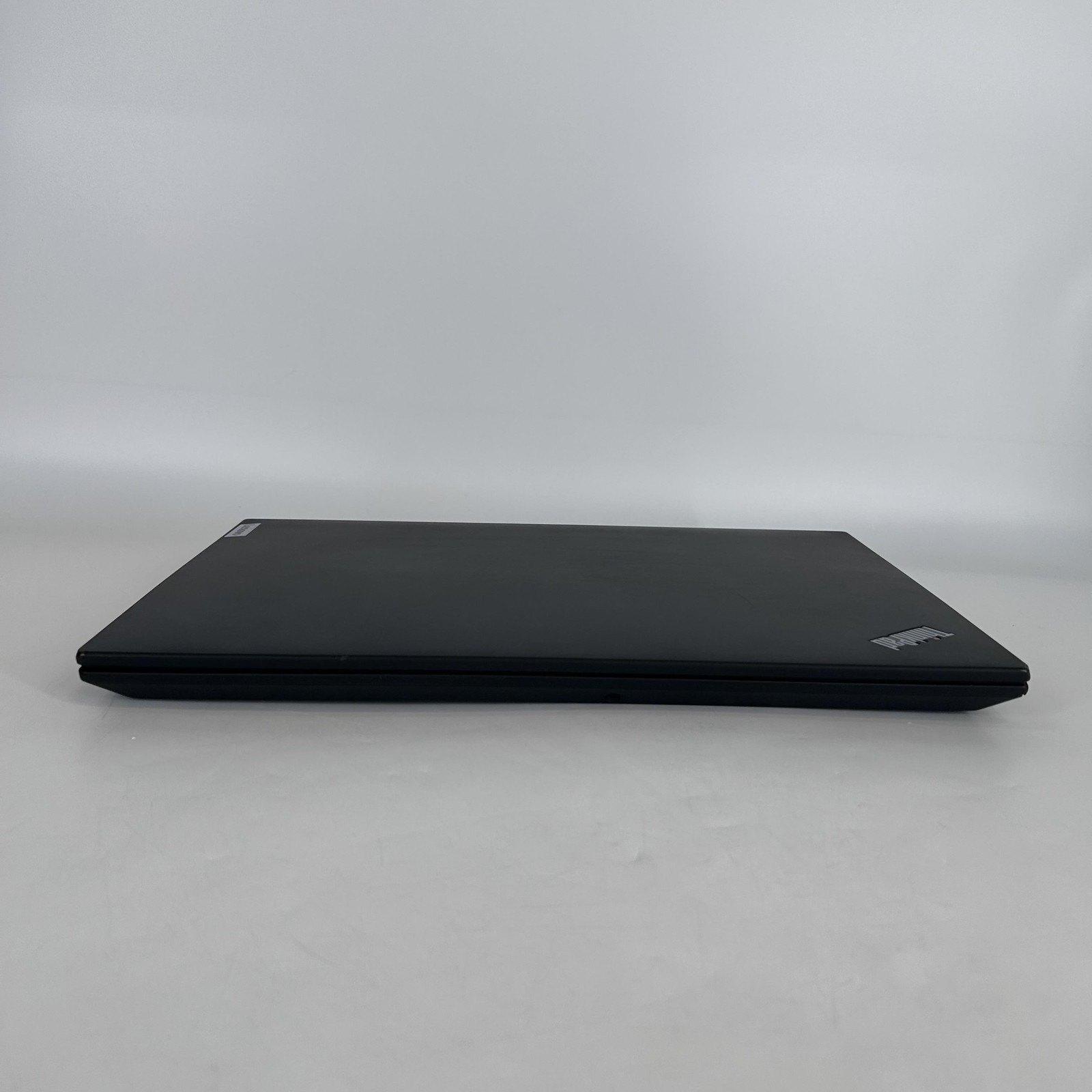 Lenovo ThinkPad P16s Gen 2 FHD+ 2.2 GHz i7-1360P 16GB 512GB RTX A500-FRAME SPLIT