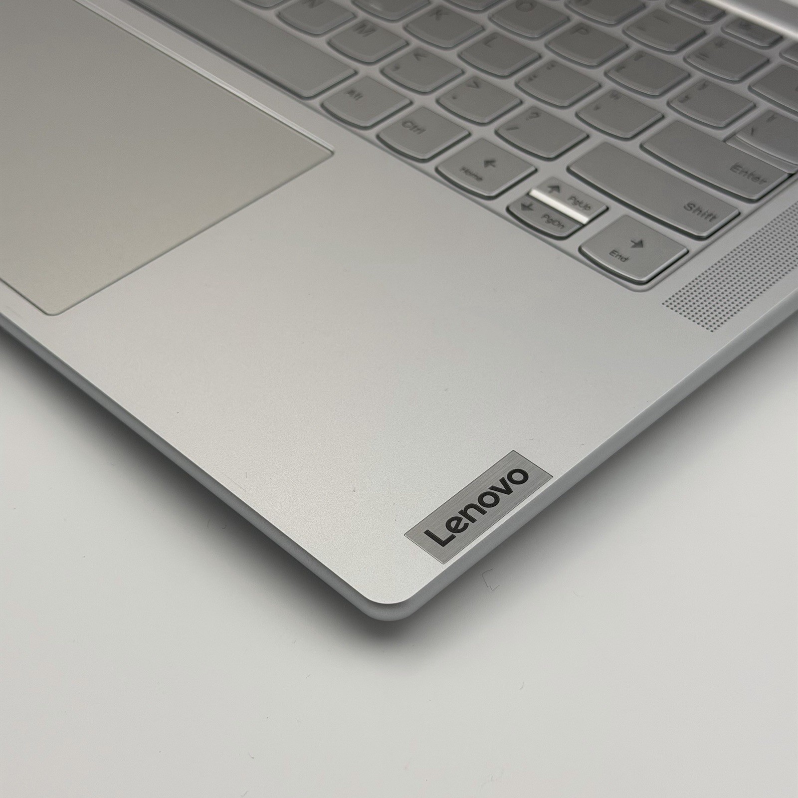 Lenovo Slim 7 Pro X 14.5″ 3K Touch Core i7-12700H 32GB 1TB SSD RTX 3050 W11 Pro