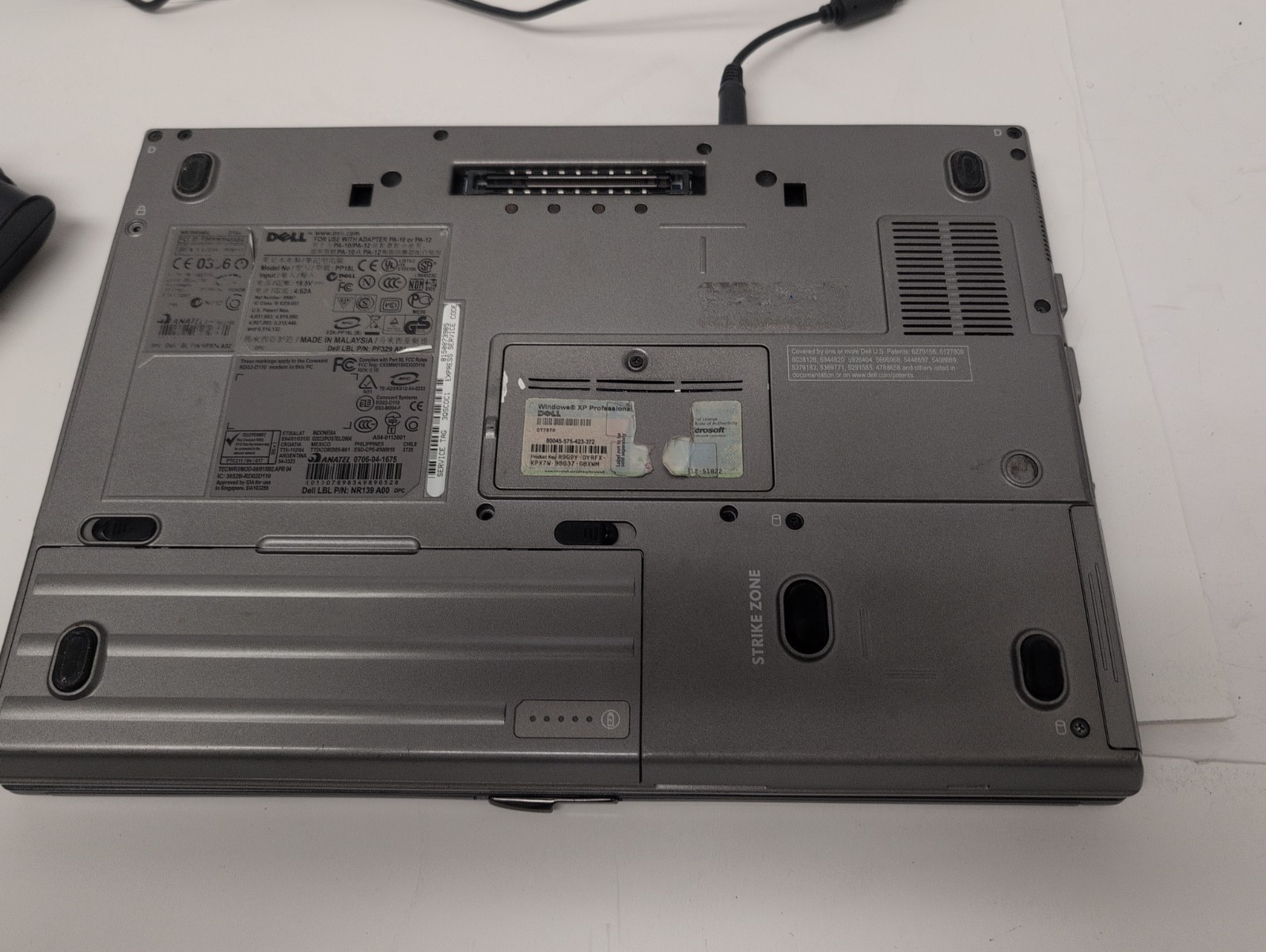 🔥 Dell Latitude D620 14″ Laptop T2400 1.83Ghz /2.5GB Ram /500GB HDD/win XP –